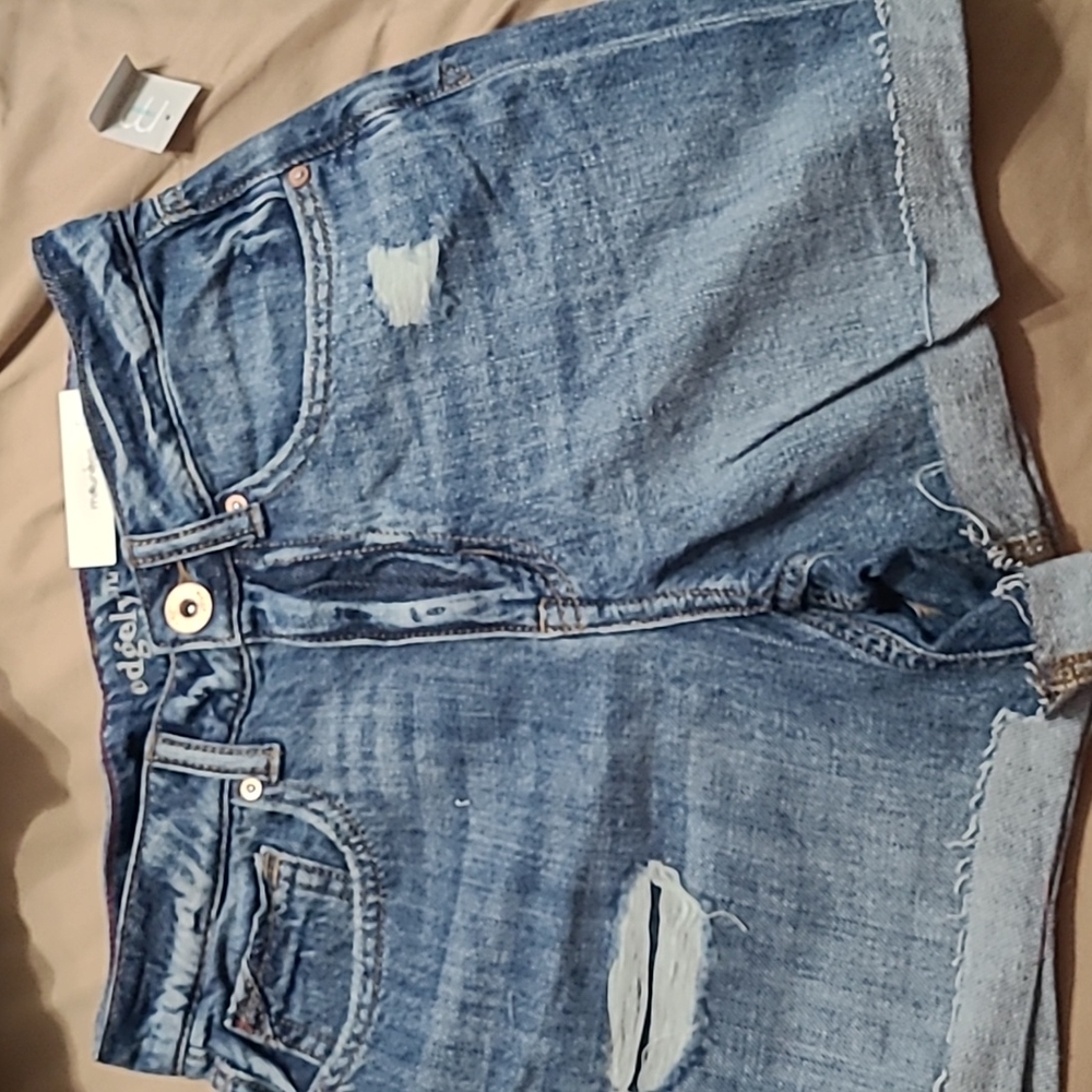 MAURICES EDGELY shorts. Size 0